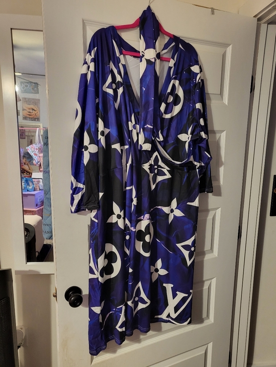 Dresses & Skirts - Plus Size Purple Wrap Around  Dress Comes With Belt